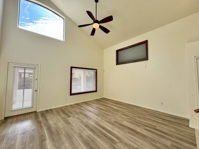 Building Photo - ASHLEY HEIGHTS 3 BEDROOM WITH HUGE BACKYARD