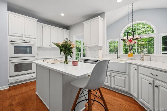 Building Photo - 9388 Ottoway Ct