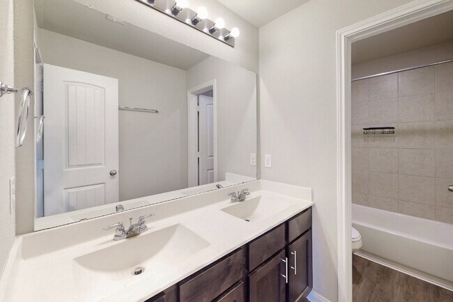 Building Photo - 3 bedroom, 2.5 bath with Study or 4th Bedroom and Game Room extras include Gym, Storage Racks in ...