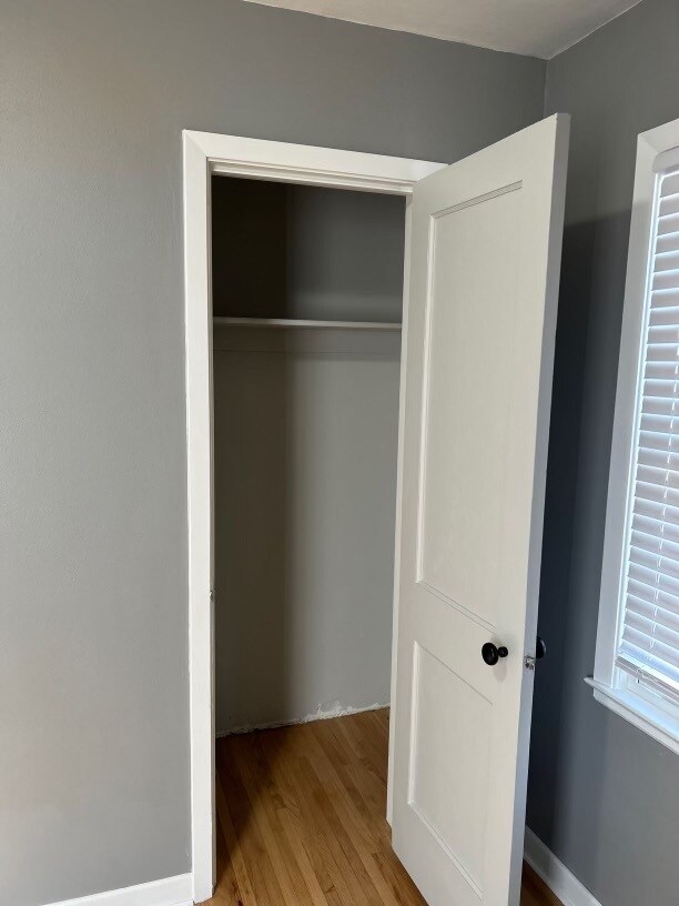 Building Photo - 108 N Lowell Ave