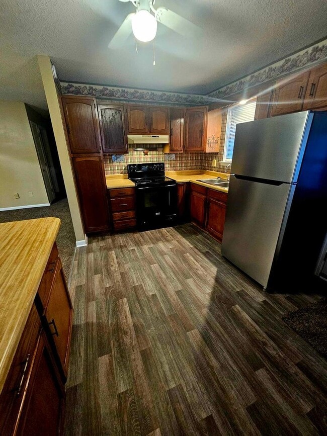Building Photo - Cute 2 Bedroom 1 Bath Home in Jacksonville