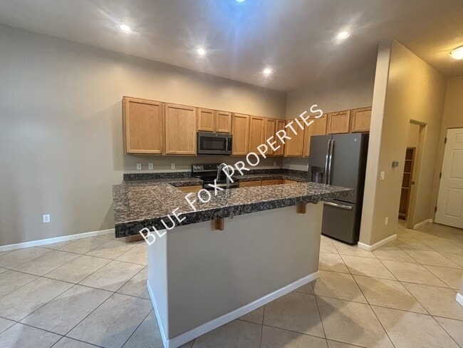 Building Photo - 4688 N Belgravia Rd