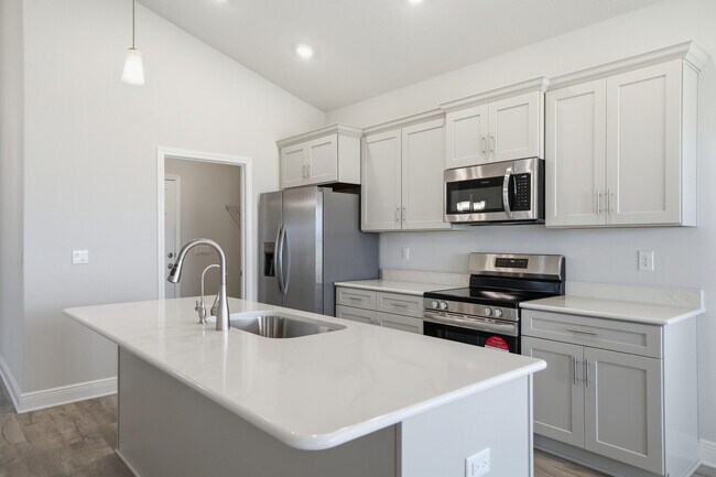 Building Photo - 530 Alleyoak Ln