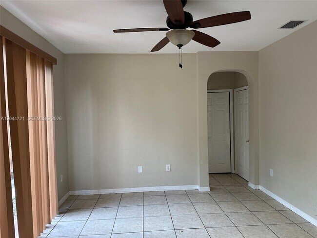 Building Photo - 13741 SW 274th Terrace