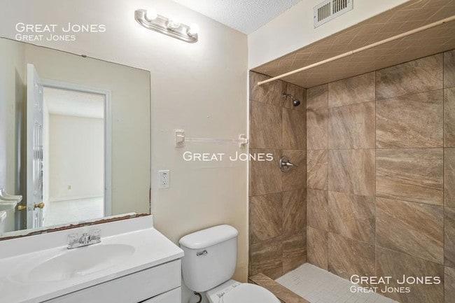 Building Photo - 5135 Indian Lakes Ct