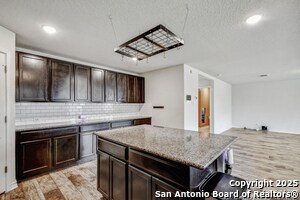 Building Photo - 9627 Baytown Coast