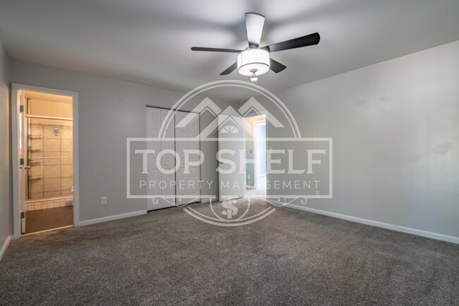 Building Photo - 1960 Branch View Dr