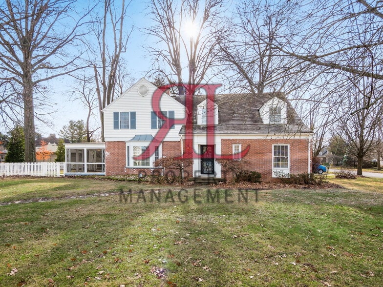 Building Photo - 85 Eastmoor Blvd