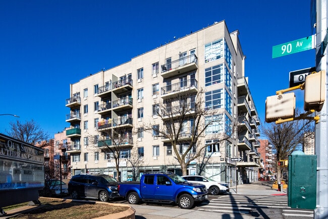 Building Photo - 89-16 175th St