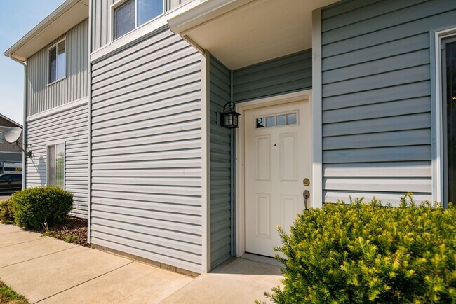 Building Photo - 7804 Leverett Ct