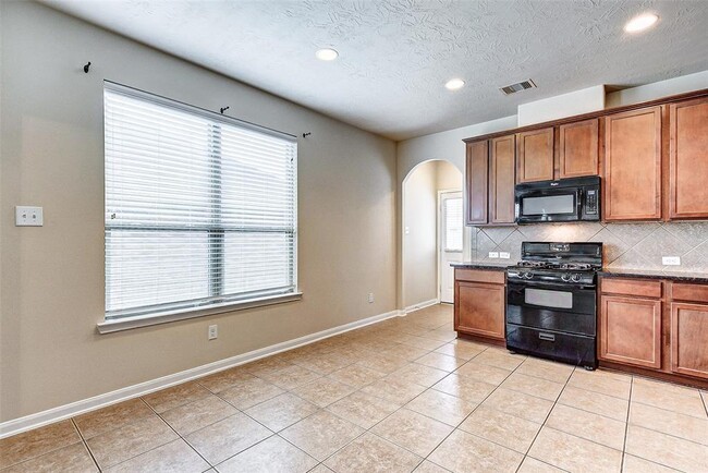 Building Photo - 22402 Lavaca Ranch Ln