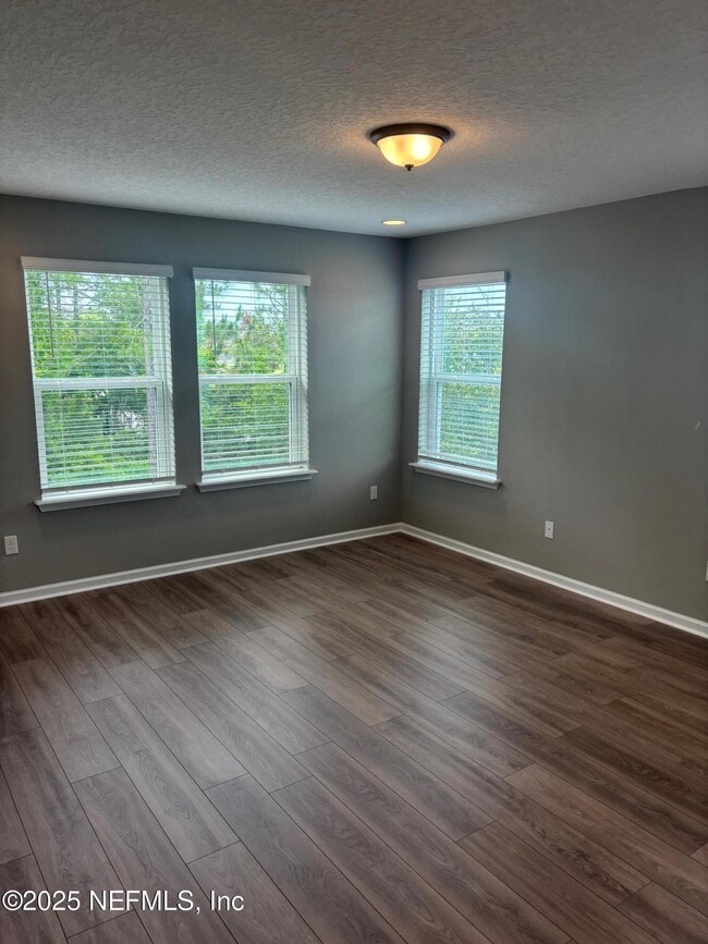 Building Photo - 11106 Minnetta Ct