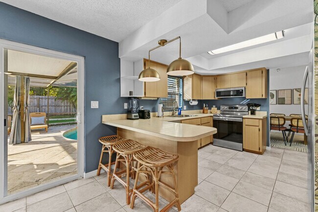 Building Photo - 11312 112th St N