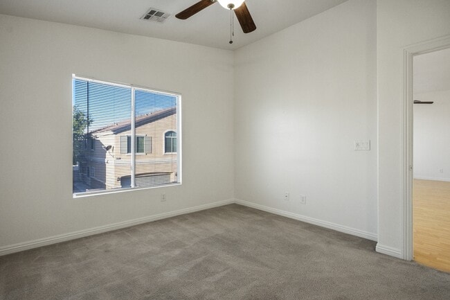 Building Photo - 3312 Speckle Summer Pl