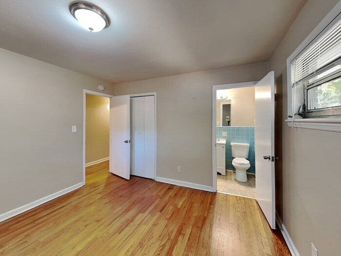 Building Photo - 1407 Palmer Pl SW