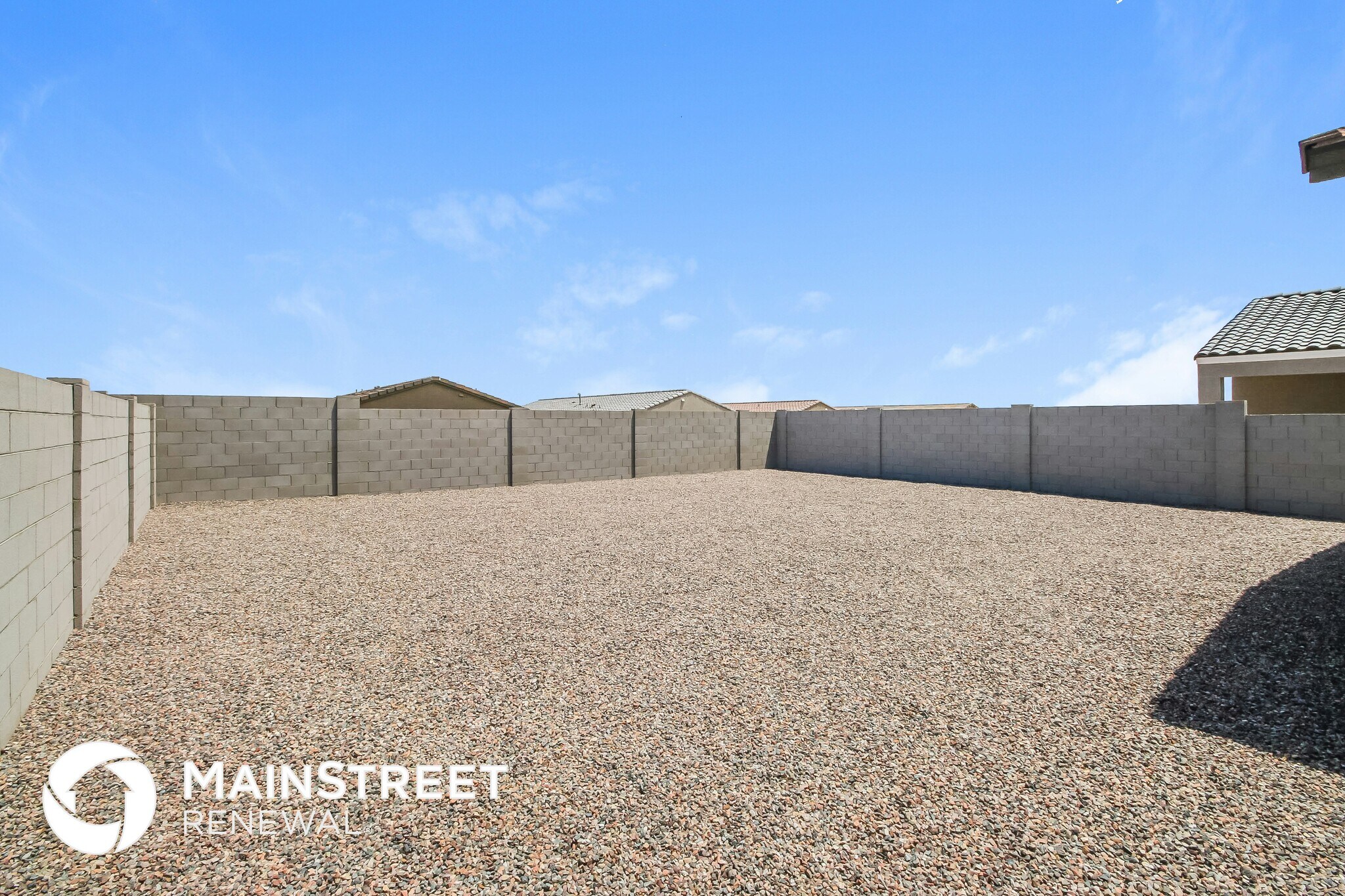 Building Photo - 4576 Stonecrop Dr