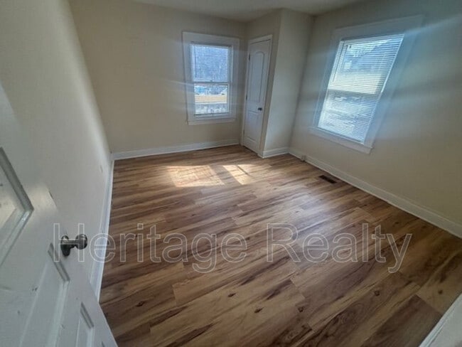 Building Photo - 2024 Atchley St