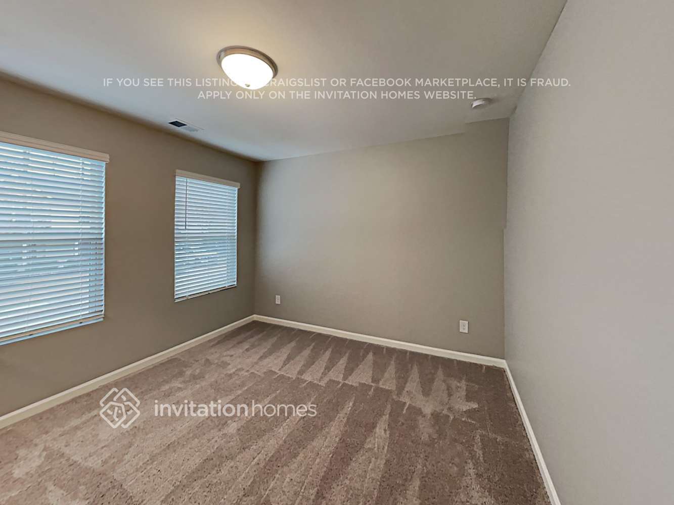 Building Photo - 555 S Fortune Way