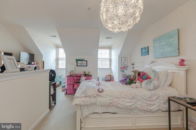 Building Photo - 164 Comay Terrace