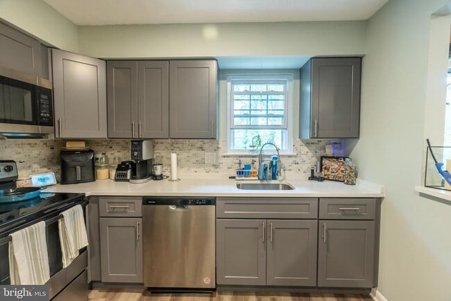 Building Photo - 1188 Windemere Ct