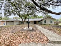 Building Photo - 219 Laramie Dr