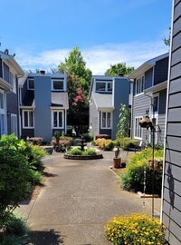 Building Photo - The best of Virginia Highlands! 1 Bed, 1 &...