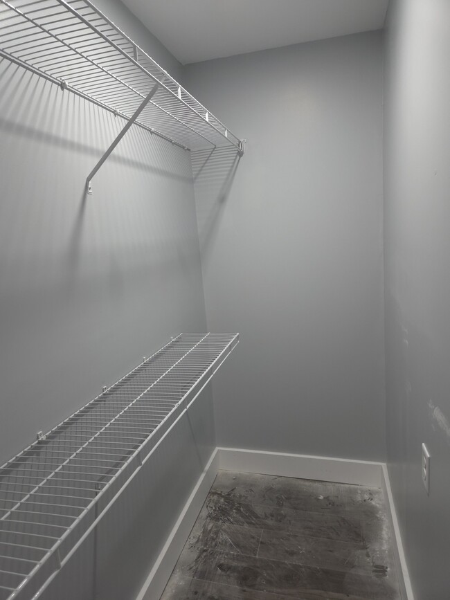 Building Photo - 1109 S Calumet St