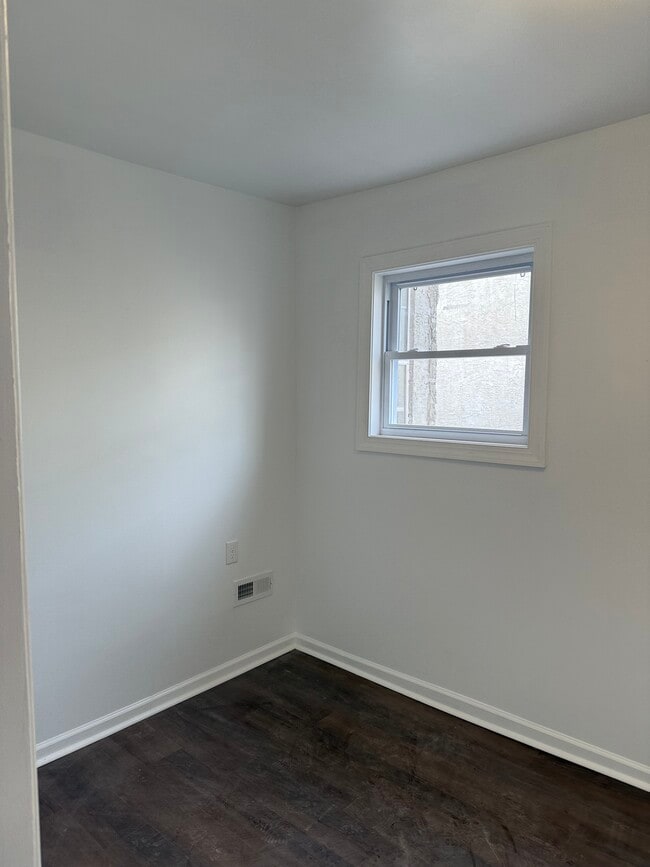 Building Photo - 2145 N Van Pelt St