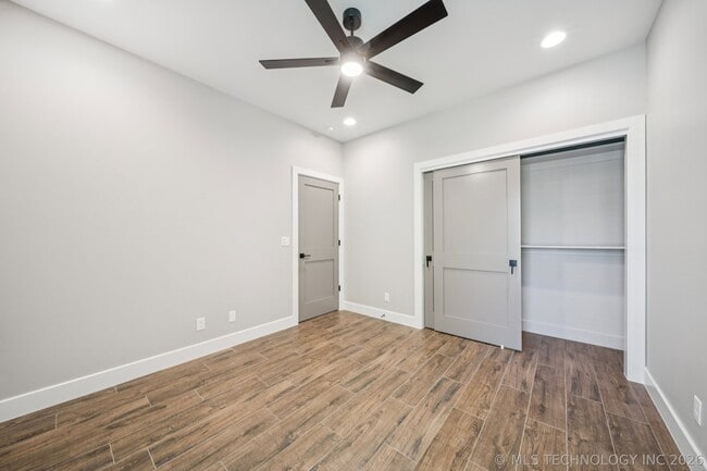 Building Photo - 210 S Bluff St