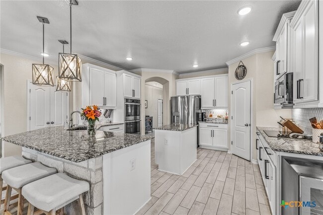 Building Photo - 5107 La Piedra Ln