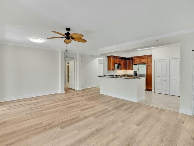 Building Photo - 1405 Renaissance Way