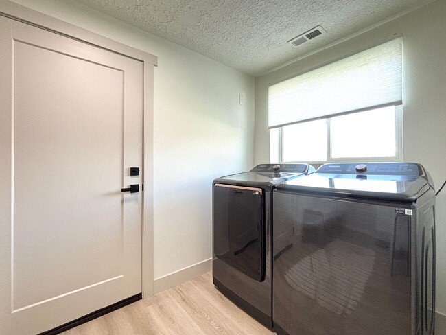 Building Photo - Sundance Stunner Near Mueller Park Trail!