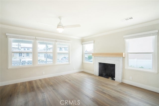 Building Photo - 230 Avenida Miramar