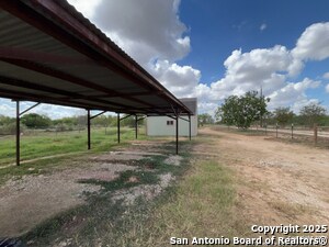 Building Photo - 9611 Hildebrandt
