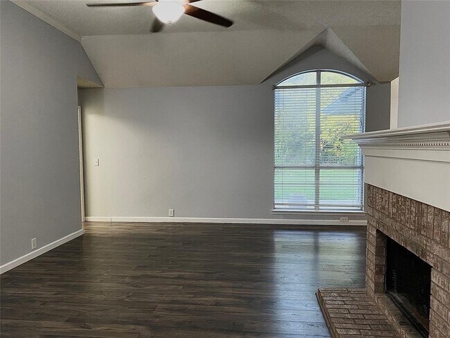 Building Photo - 103 Worchester Ln