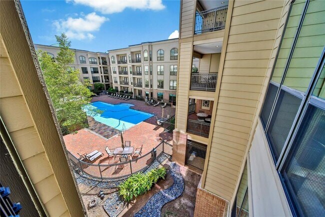 Building Photo - 2299 Lone Star Dr