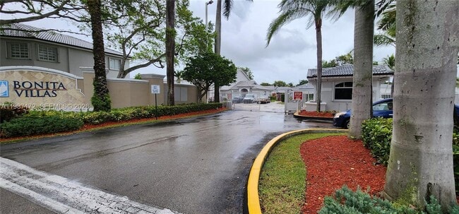 Building Photo - 14133 SW 121st Pl