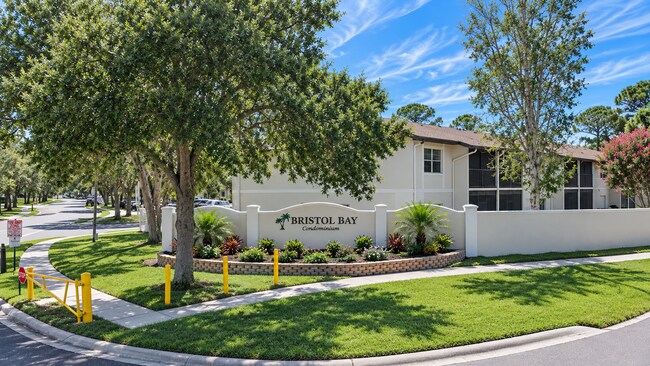 Building Photo - 428 Banana Cay Dr