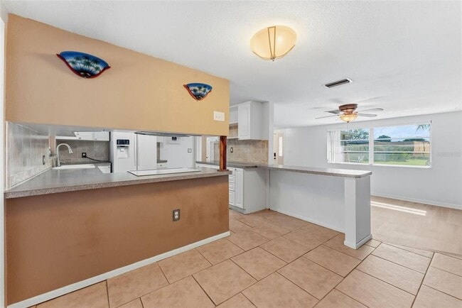 Building Photo - 4737 Alcea St
