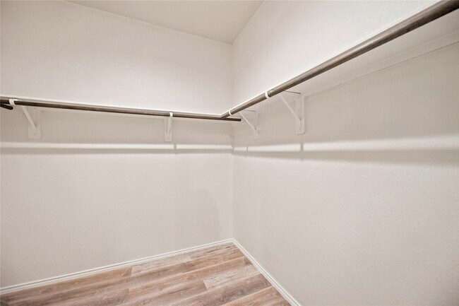 Building Photo - 22631 Busalla Trail