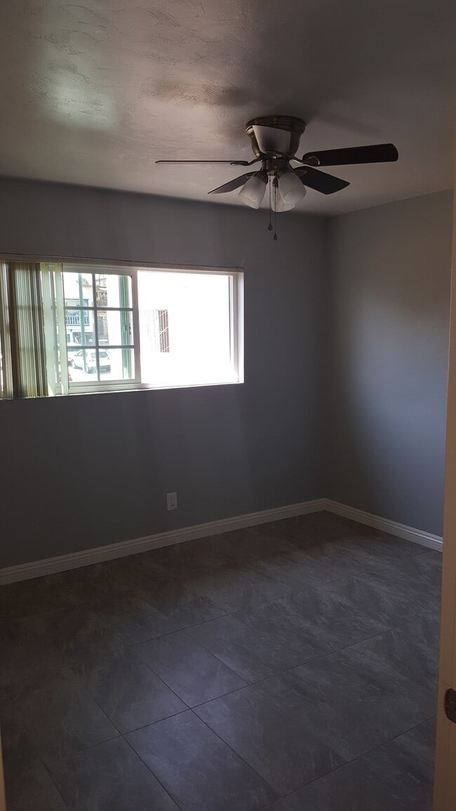 Building Photo - 4255 Altadena Ave.