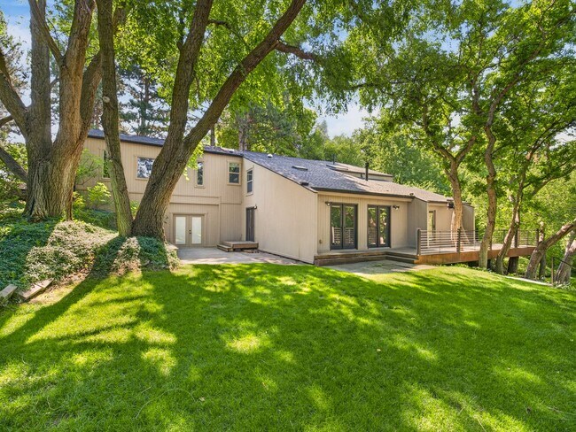 Building Photo - 11107 Gambel Oak Cir
