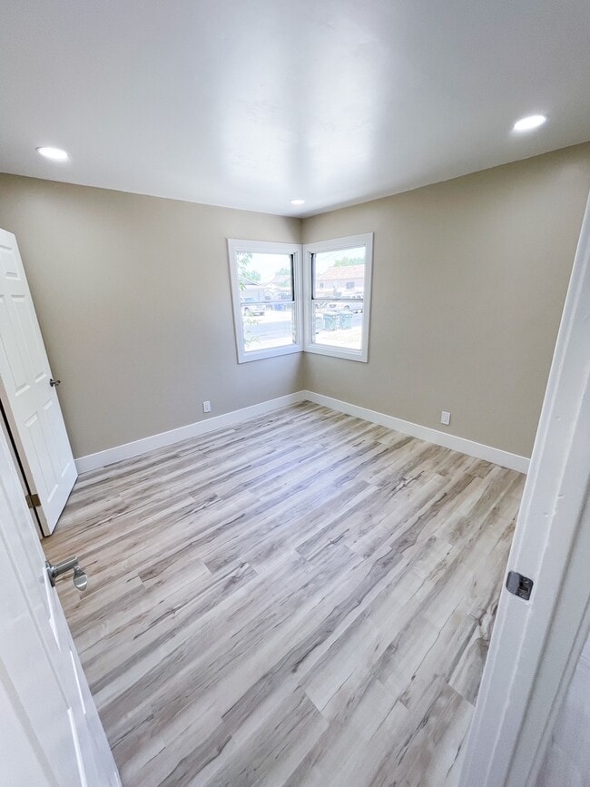 Building Photo - 4905 Mendocino Blvd