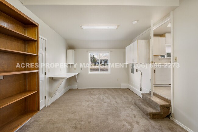 Building Photo - 17041 34th Ave S