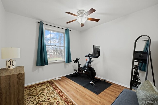 Building Photo - 7954 Clovertree Ct