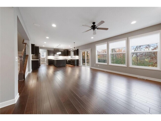 Building Photo - 16810 51st Pl N