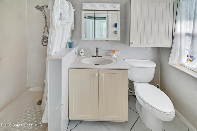 Building Photo - 1365 S Atlantic Ave