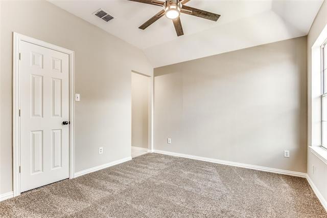 Building Photo - 15704 Grove Crest Dr