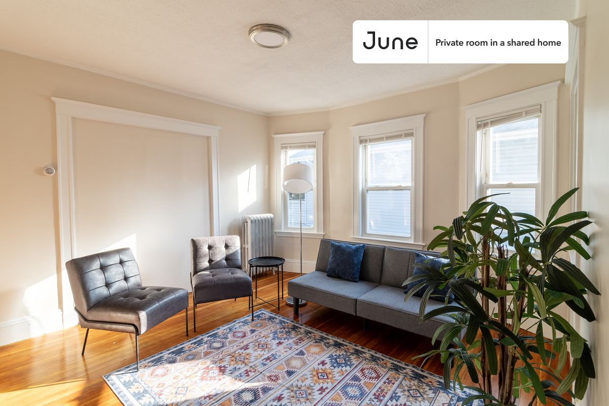 Building Photo - Room in Shared 6 bed/2 bath home in Allston