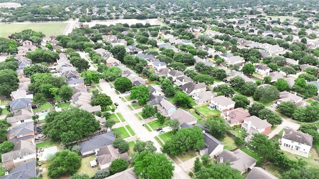 Building Photo - 21459 Park Timbers Ln